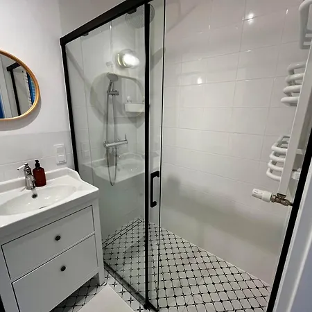 Apartment Panorama Elegance - 2km Od Plazy - Rent A *